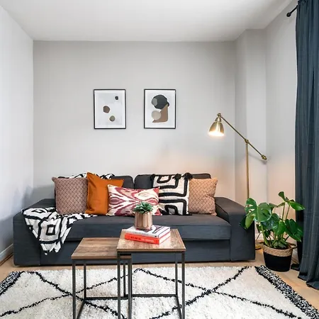 Apartment By Liverpool Street/ Spitalfields Market
